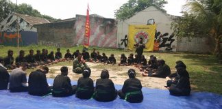 Tingkatkan Disiplin Babinsa Munjul Hadiri Latihan Pencak Silat SH Terate
