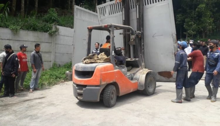 Pembukaan jalan yang ditutup pt. greendfields