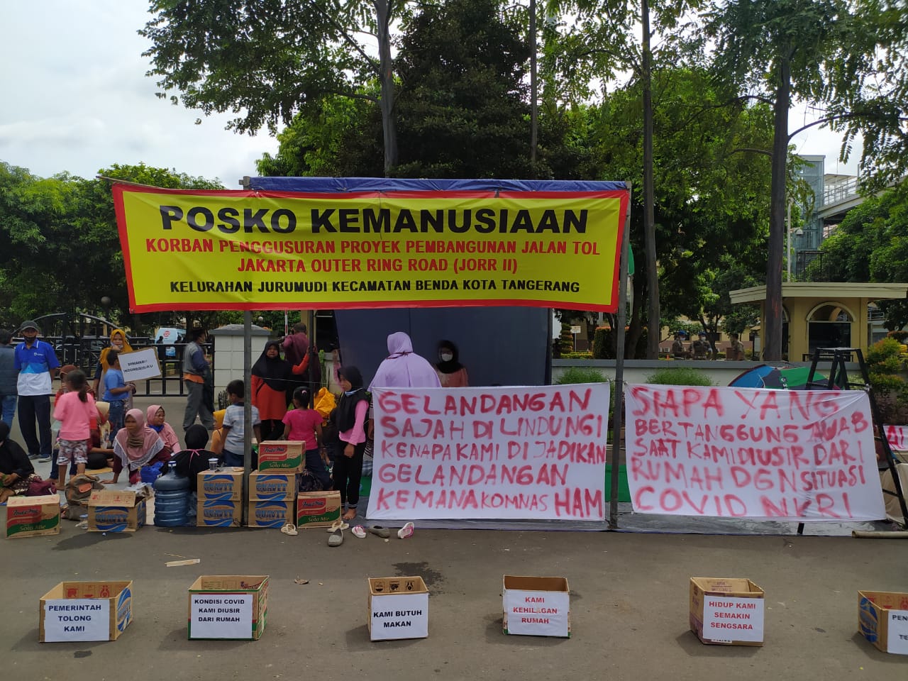Pendemo datangi gedung Pemkot Tangerang