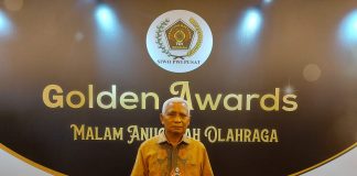 Bupati Asahan Terima Penghargaan pada Gelaran Golden Award Malam Anugrah Olah Raga Siwo PWI 2020